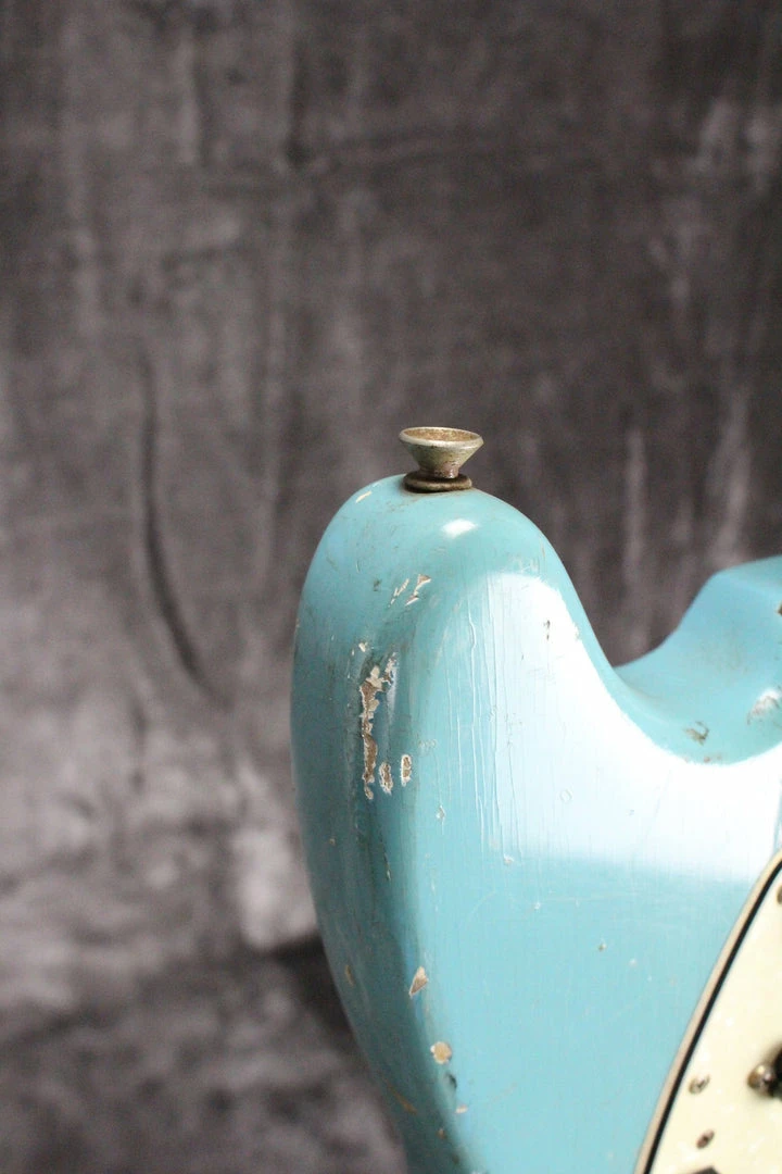 1966 Fender Mustang 9 1966 Fender Mustang