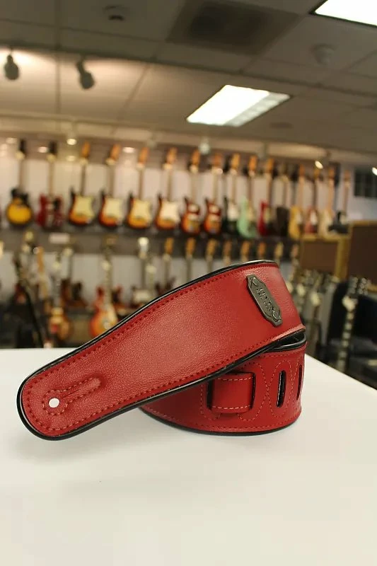 Empire Guitars Levy's M26VP-Red-Black Reversible Red/Black Vinyl Guitar Strap *Free Shipping In The USA* 1 Empire Guitars Levy's M26VP-Red-Black Reversible Red/Black Vinyl Guitar Strap *Free Shipping In The USA*