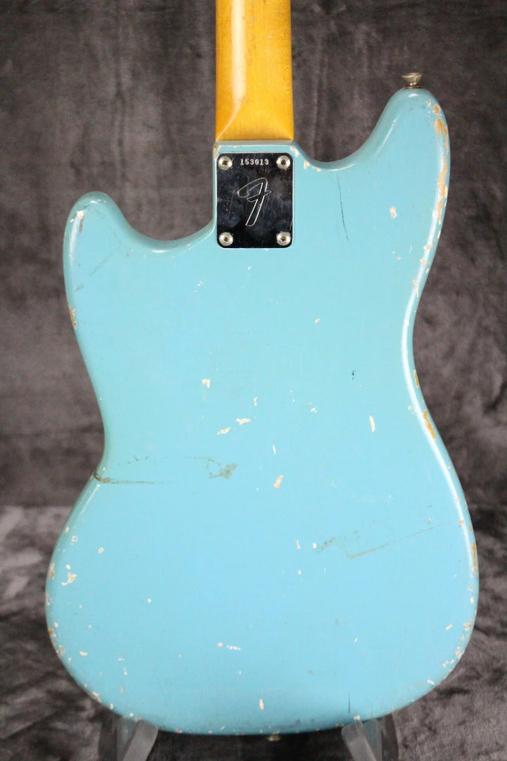 1966 Fender Mustang 4 1966 Fender Mustang