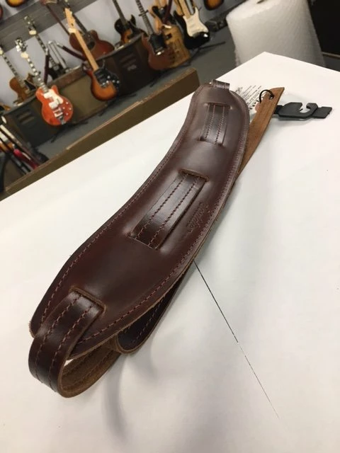 Souldier Plain Saddle Strap Dark Brown Leather Strap W/Dark Brown Pad *Free Shipping In The USA** Accessories 1 Souldier Plain Saddle Strap Dark Brown Leather Strap W/Dark Brown Pad *Free Shipping In The USA** Accessories