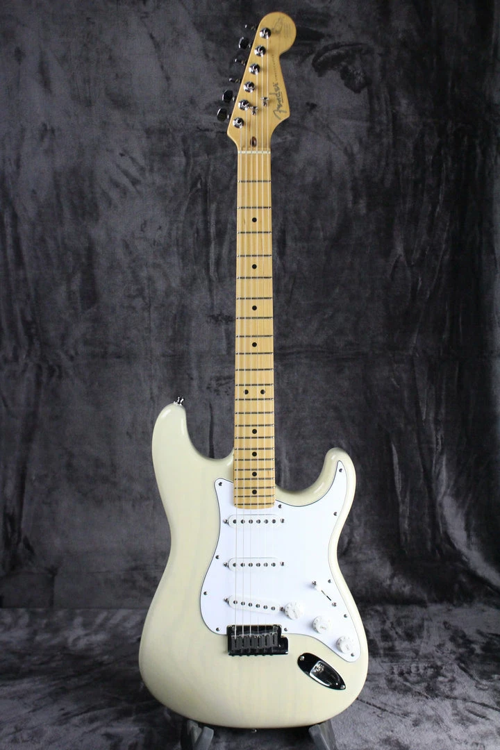 Electric 1999 Fender 21st Century American Standard Stratocaster 1 Electric 1999 Fender 21st Century American Standard Stratocaster