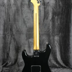 Electric 2018 Fender Player Stratocaster Limited Edition