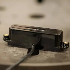 Empire Guitars Seymour Duncan SHR-1b Hot Rails For Strat Black 11205-02-B Electric Guitar Pickup *Free Shipping In The US*