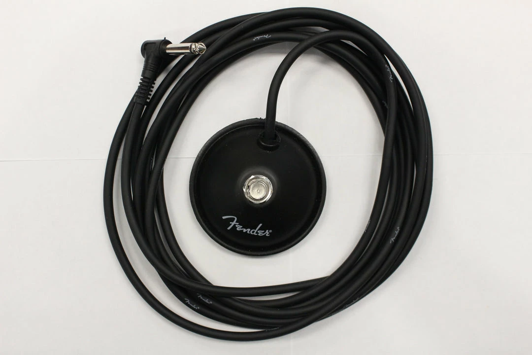 Empire Guitars Fender One Button Footswitch With 1/4" Cable Accessories 1 Empire Guitars Fender One Button Footswitch With 1/4" Cable Accessories