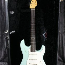 Electric 2005 Fender Ike Turner Signature Stratocaster Tribute Series 15 Electric 2005 Fender Ike Turner Signature Stratocaster Tribute Series