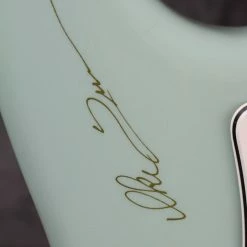 Electric 2005 Fender Ike Turner Signature Stratocaster Tribute Series 12 Electric 2005 Fender Ike Turner Signature Stratocaster Tribute Series