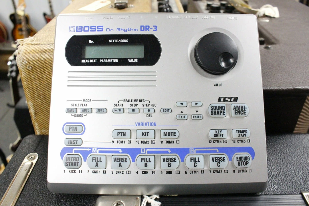 Empire Guitars Boss DR-3 Dr. Rhythm Drum Machine Used Effects 1 Empire Guitars Boss DR-3 Dr. Rhythm Drum Machine Used Effects